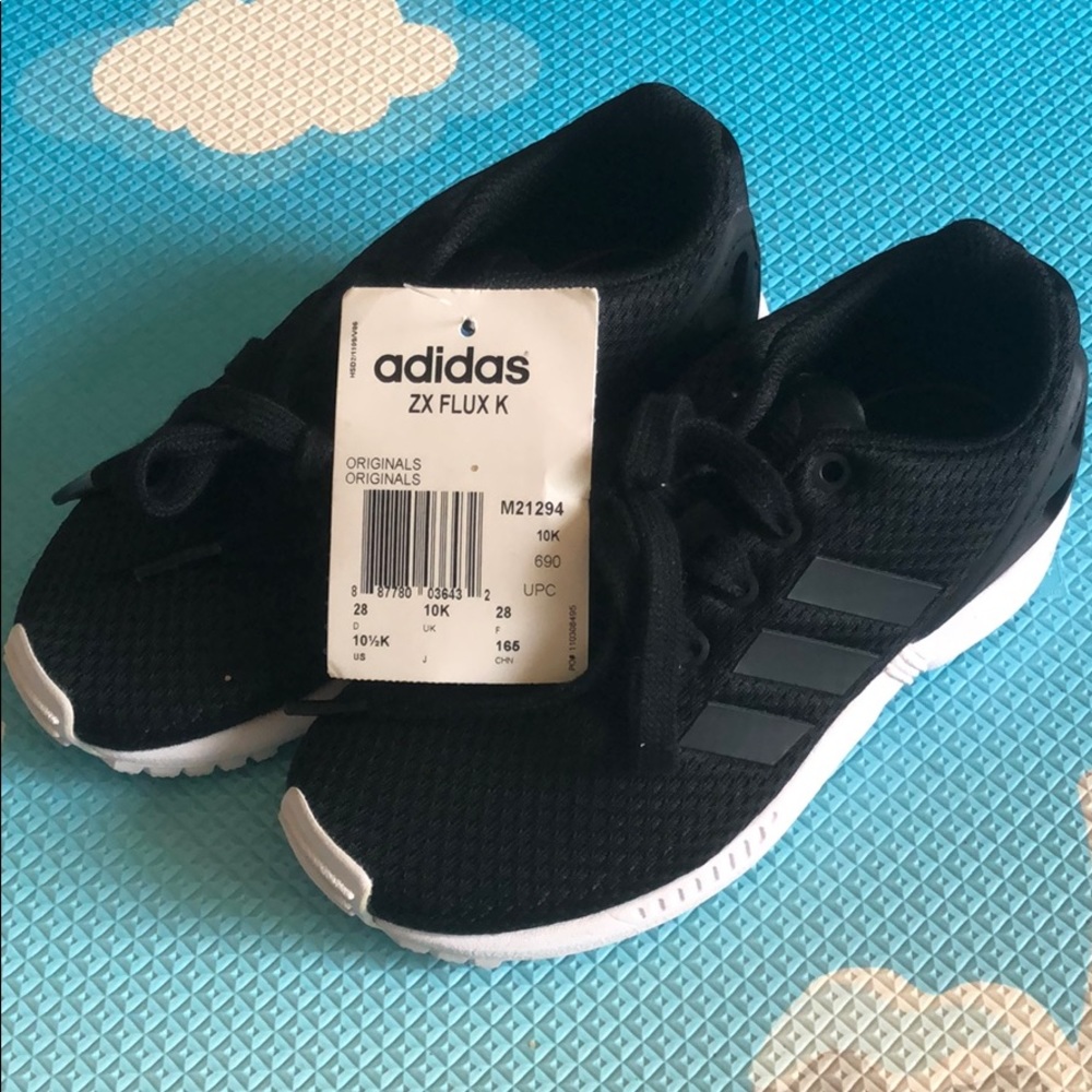 Brand new Adidas kids sneaker size US10.5K